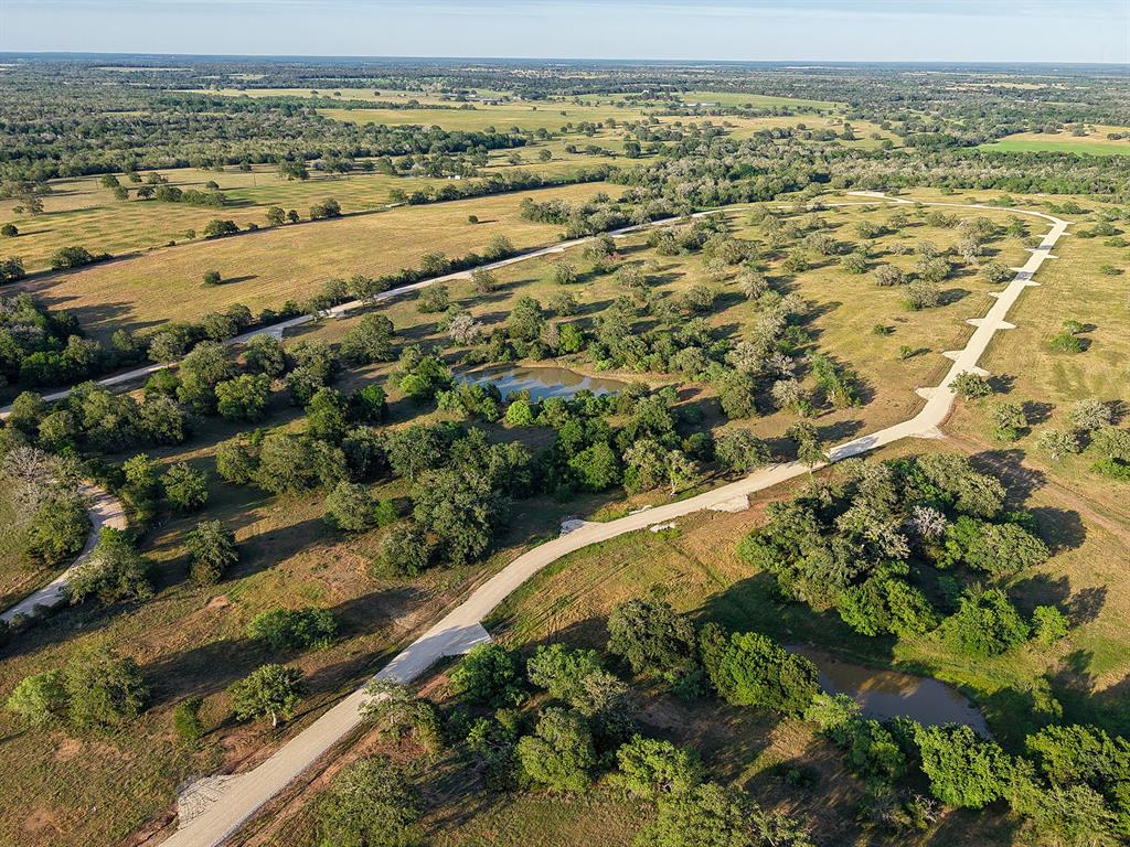 460 Main Loop Loop Property Photo 2
