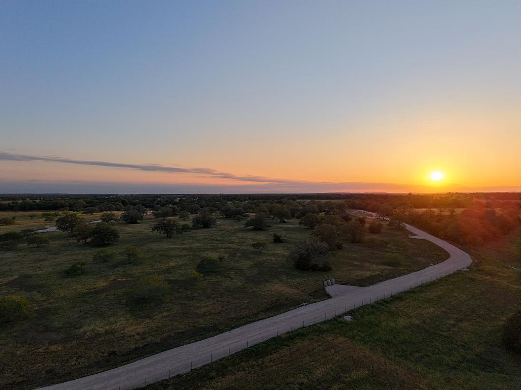 460 Main Loop Loop Property Photo 6