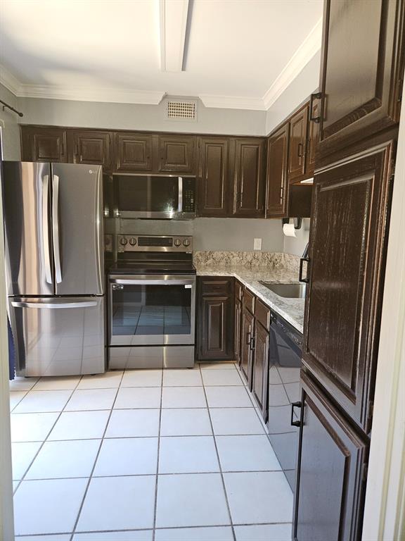 4260 Madera Road 2 Property Photo 7