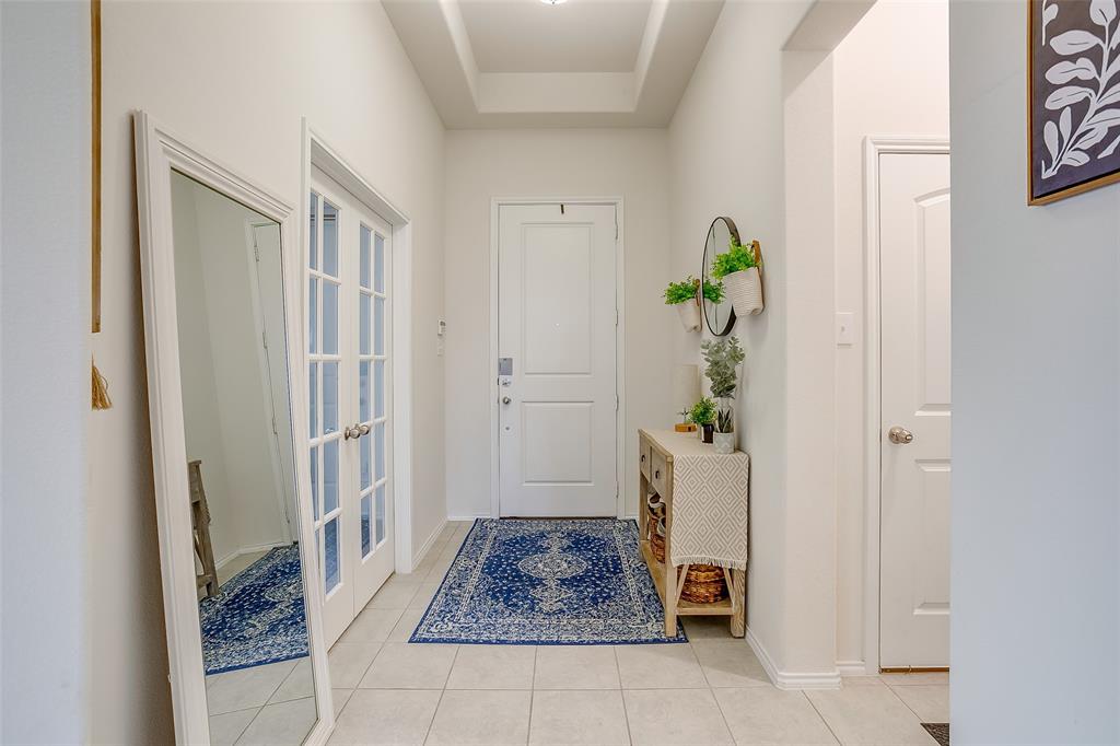 907 Beverly Drive Property Photo 4