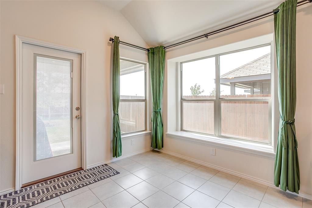 907 Beverly Drive Property Photo 18