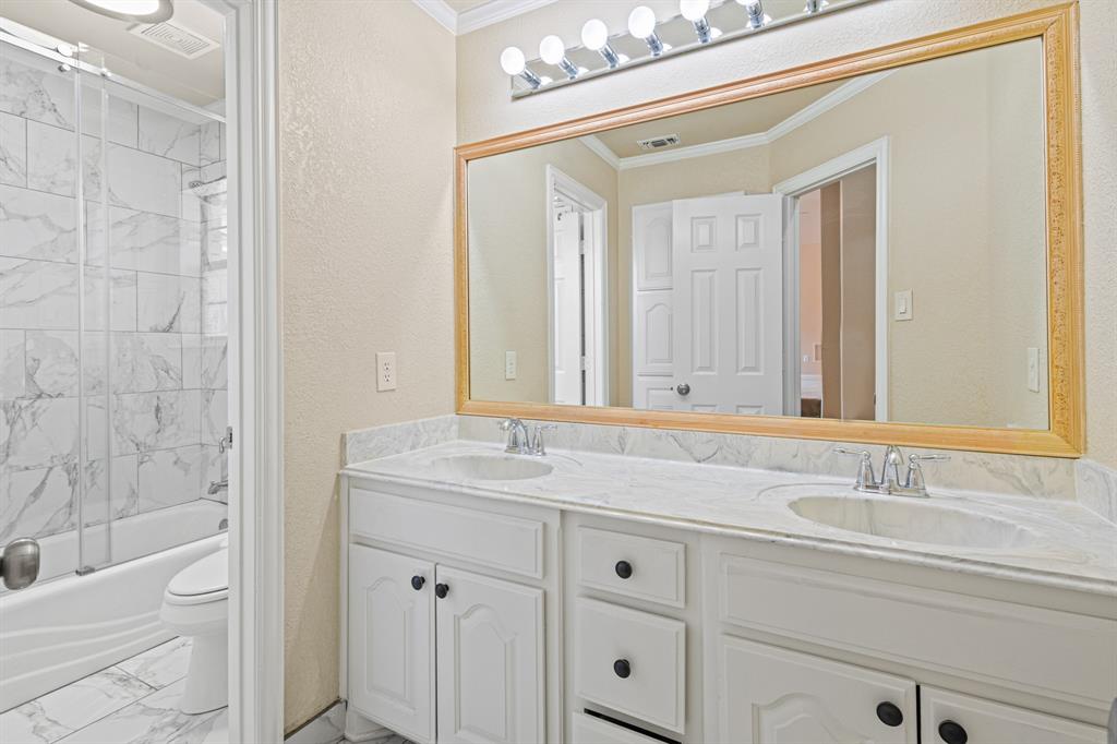 2308 Megan Way Property Photo 27