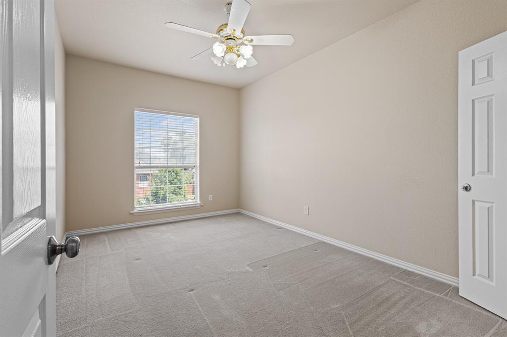 2308 Megan Way Property Photo 29