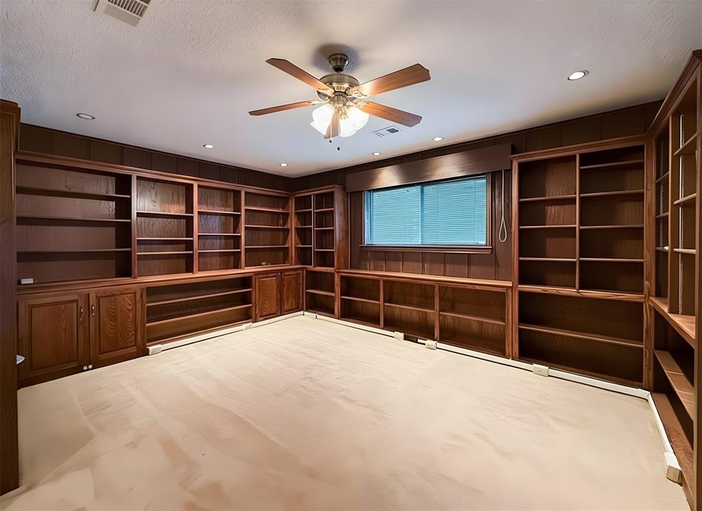 13001 Stonebridge Road Property Photo 15