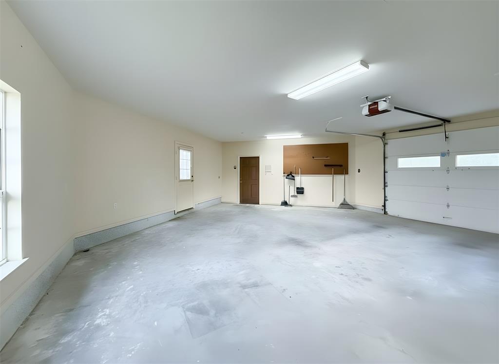 13001 Stonebridge Road Property Photo 39