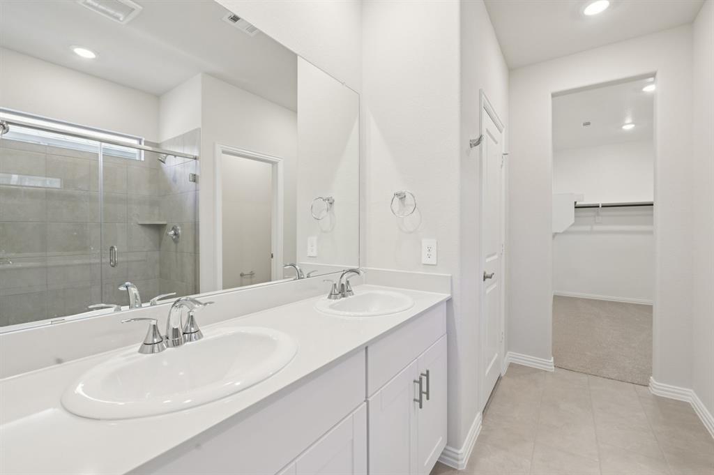 3500 Bridgeport Drive Property Photo 19