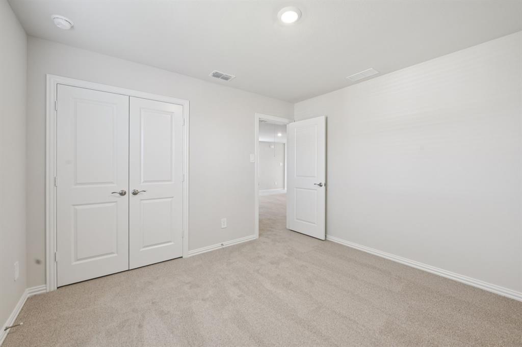 3500 Bridgeport Drive Property Photo 28