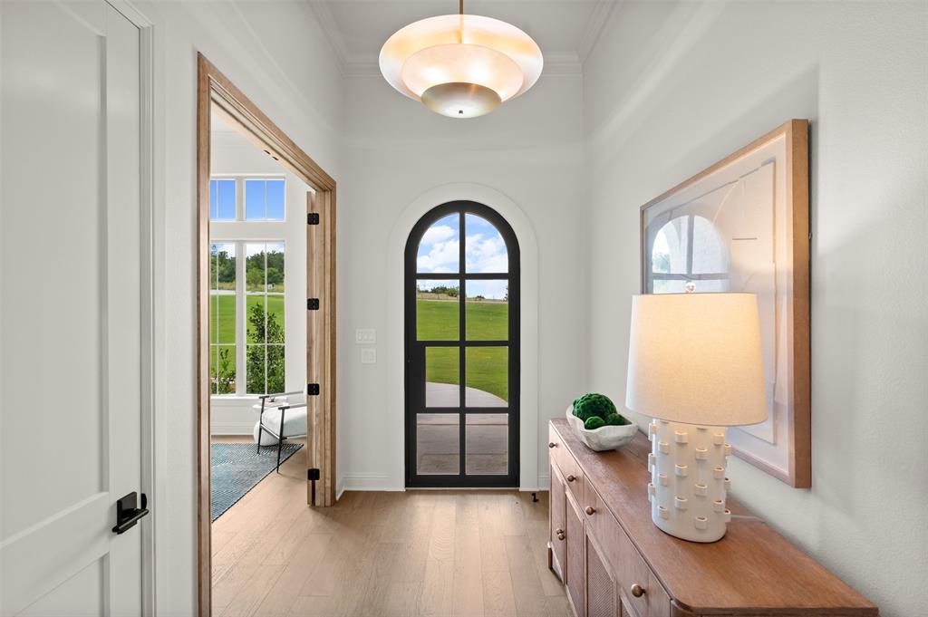 1008 Lorene Park Property Photo 4