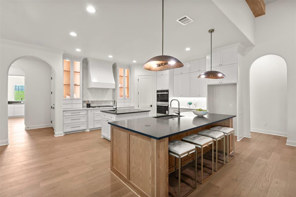 1008 Lorene Park Property Photo 11
