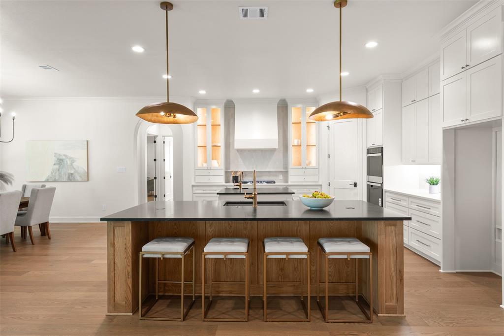 1008 Lorene Park Property Photo 12