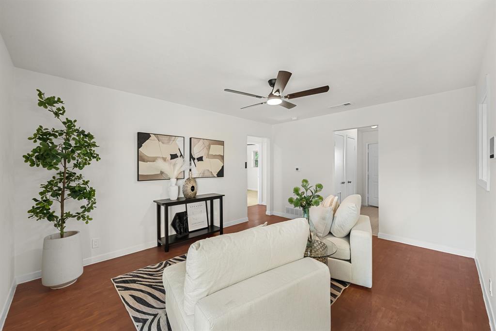 1300 Amherst Drive Property Photo 19