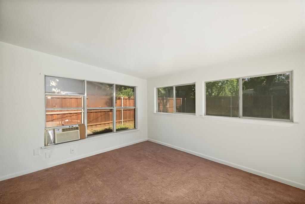1300 Amherst Drive Property Photo 32