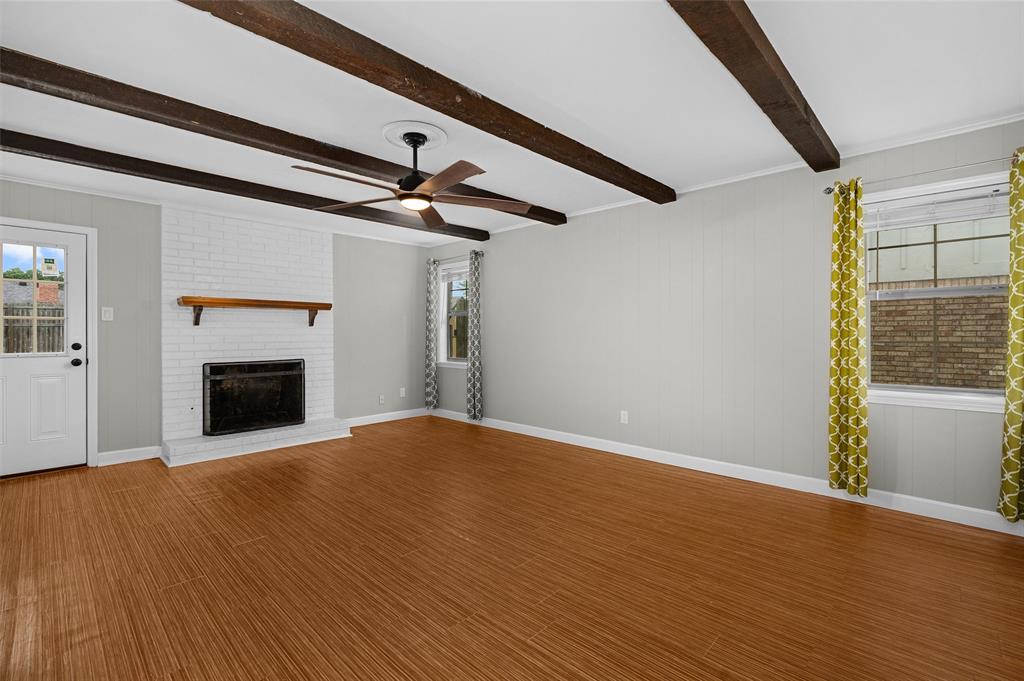 524 Rock Hollow Drive Property Photo 13