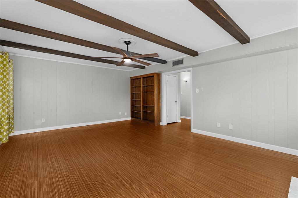 524 Rock Hollow Drive Property Photo 14