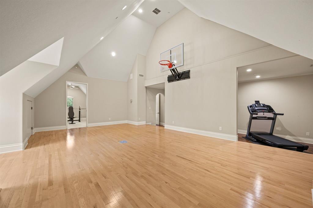 1208 Chadwick Crossing Property Photo 32