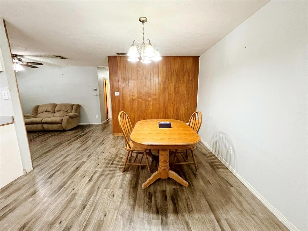 904 Miranda Drive Property Photo 7