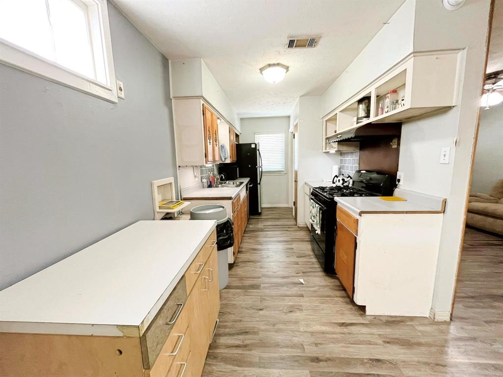 904 Miranda Drive Property Photo 10