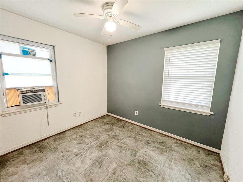 904 Miranda Drive Property Photo 13
