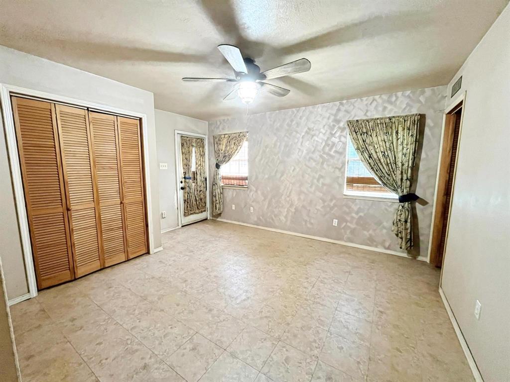 904 Miranda Drive Property Photo 16