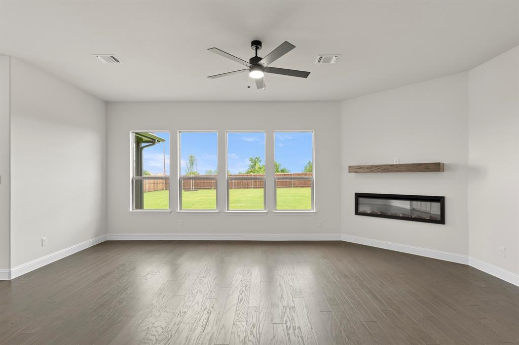 227 Harmony Avenue Property Photo 5