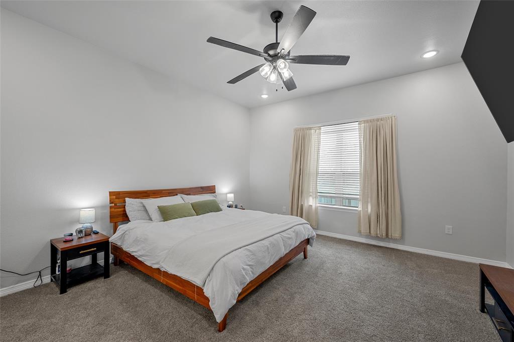9007 Sassafras Street Property Photo 16