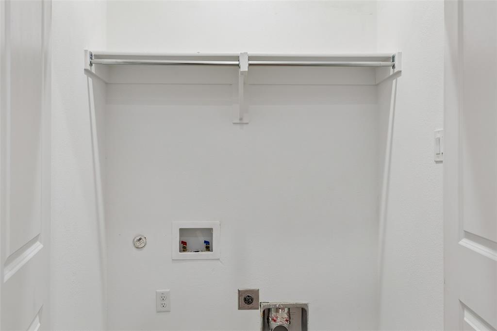 5647 Live Oak Street 105 Property Photo 29