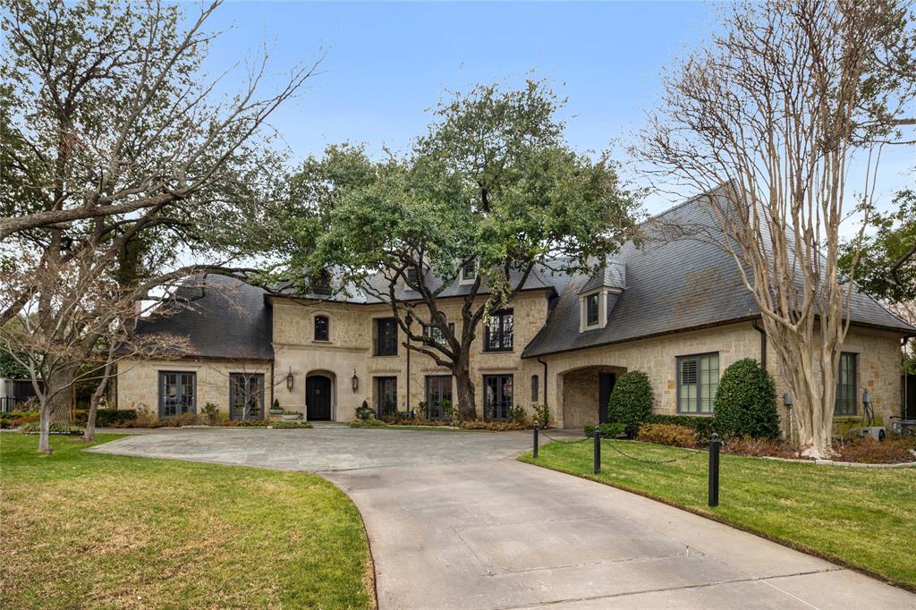 9525 Alva Court Property Photo 1