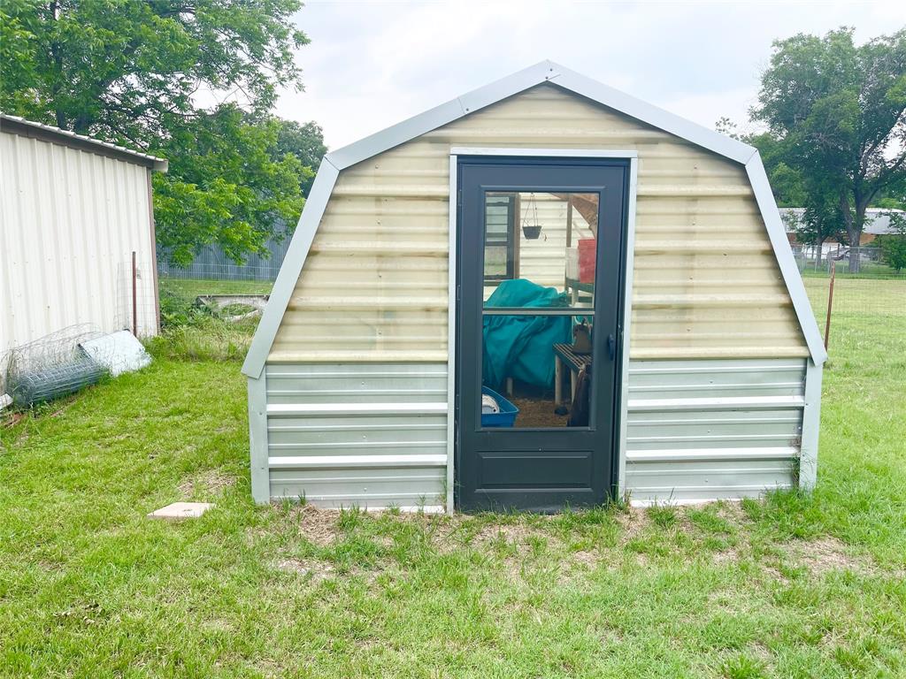 140 S Comanche Drive Property Photo 31