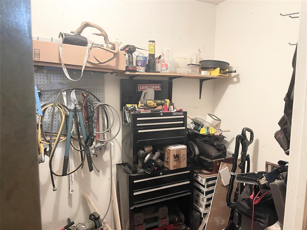 140 S Comanche Drive Property Photo 38