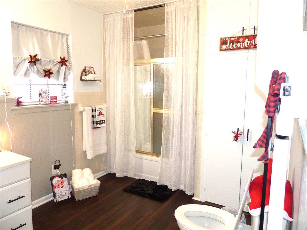 802 China Property Photo 29