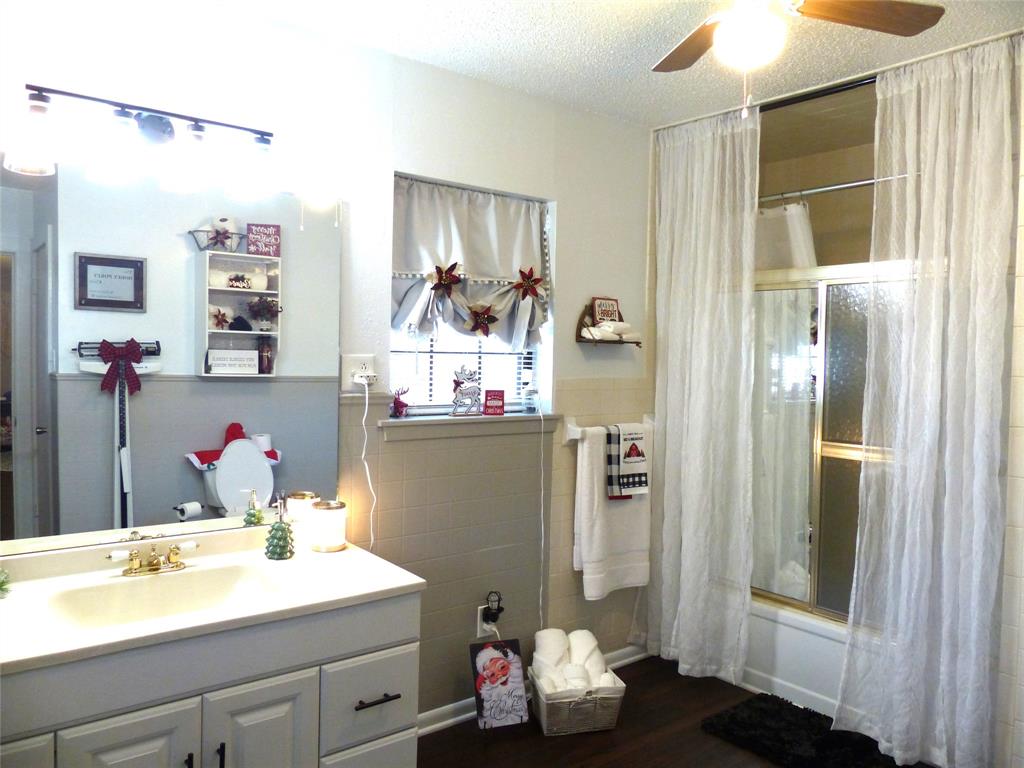 802 China Property Photo 31