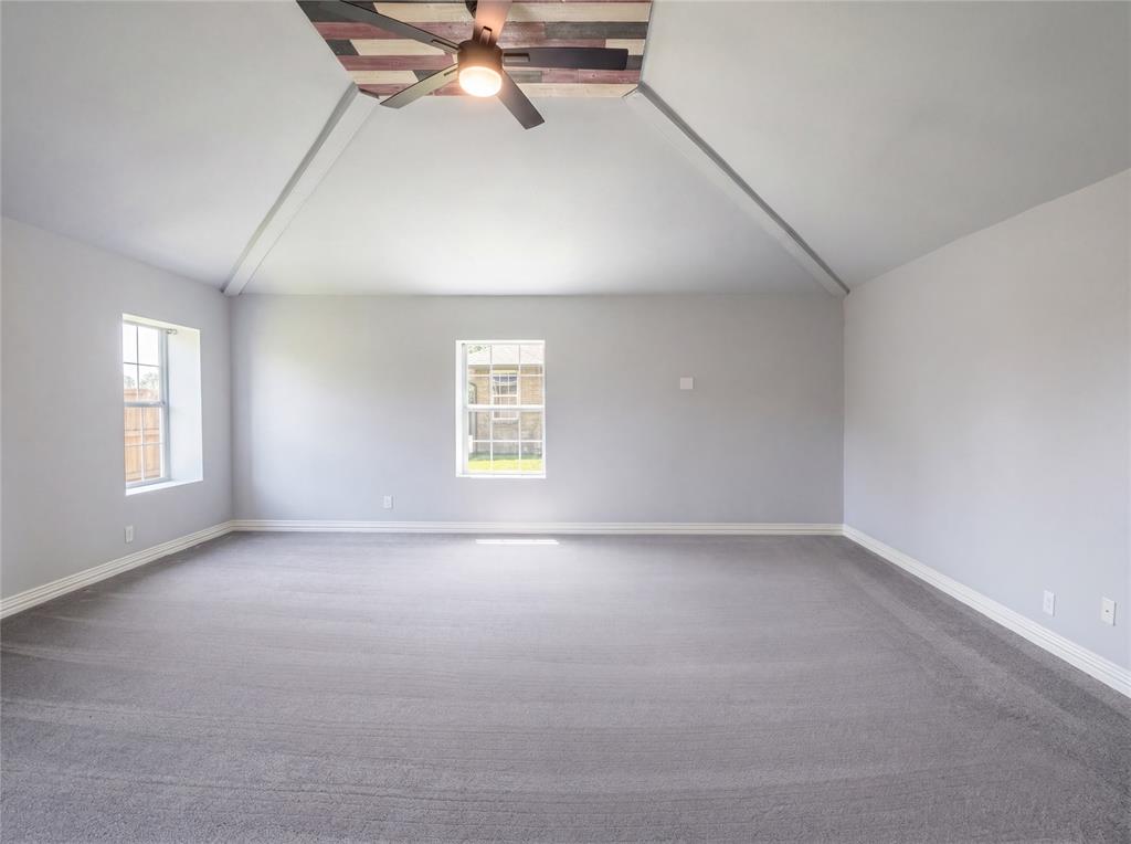 11083 Erhard Drive Property Photo 15
