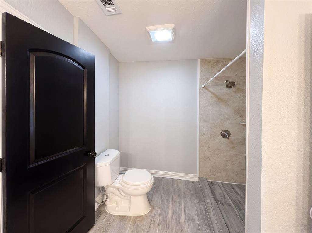 11083 Erhard Drive Property Photo 19
