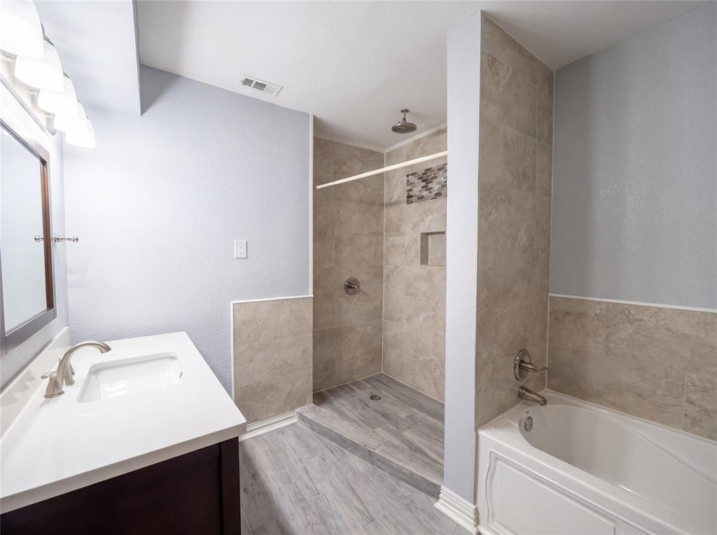 11083 Erhard Drive Property Photo 20