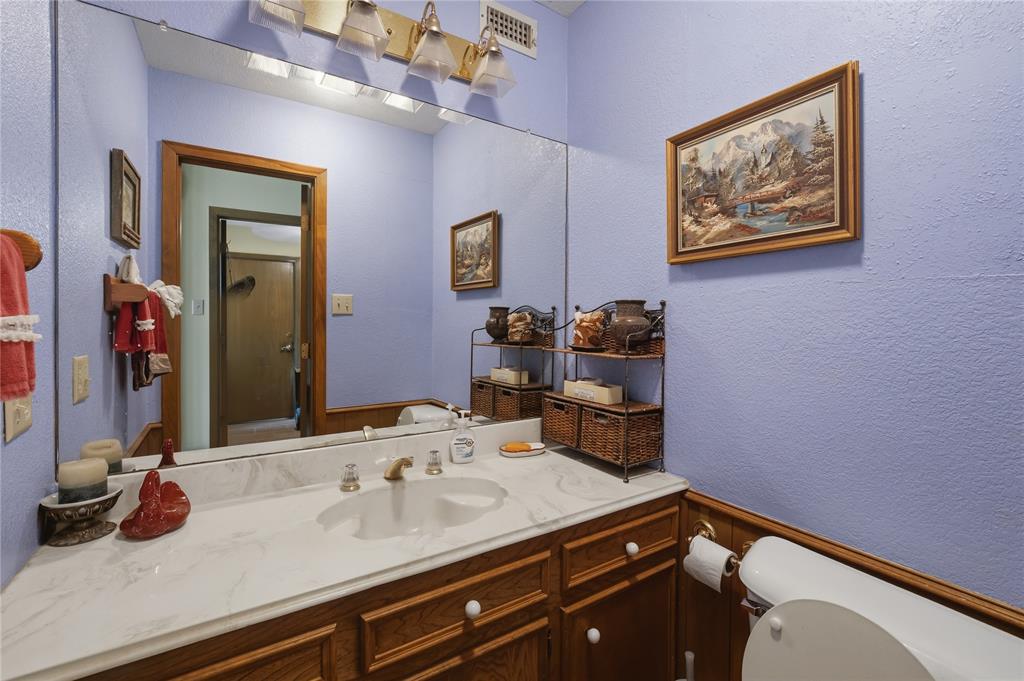115 Imperial Drive Property Photo 14