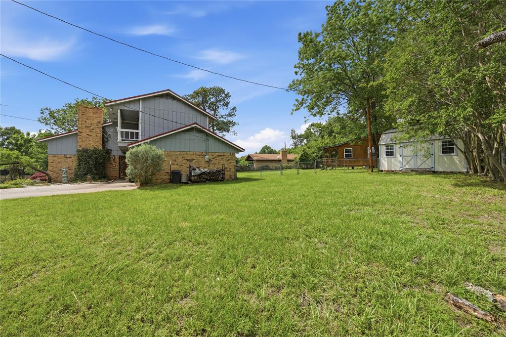 115 Imperial Drive Property Photo 20