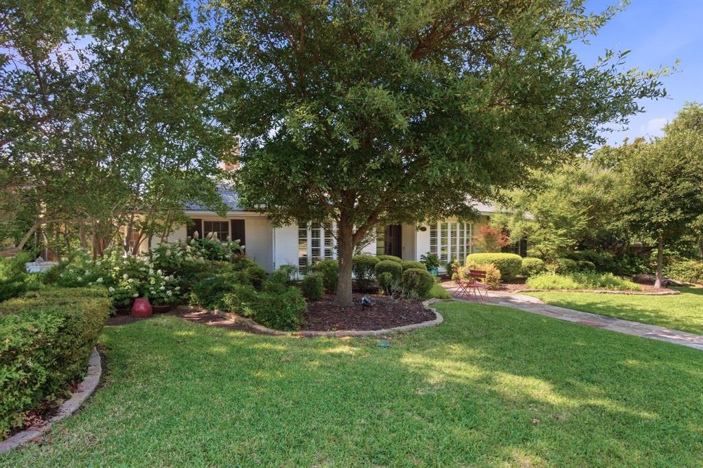 209 Fall Creek Drive Property Photo 39