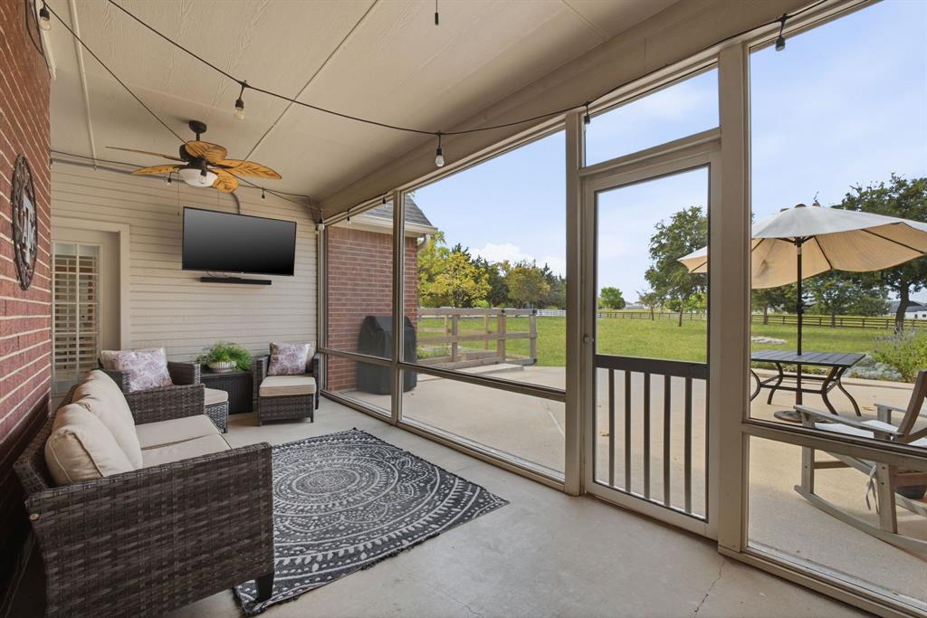 15 Brookhollow Circle Property Photo 1