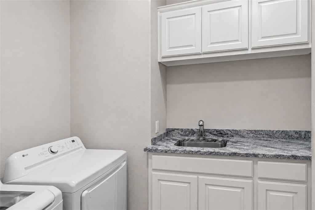 6620 Pinehurst Drive Property Photo 14