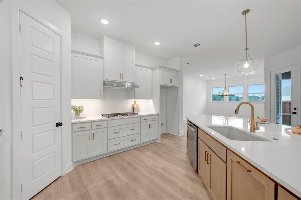 2090 Spotted Fawn Drive Property Photo 14