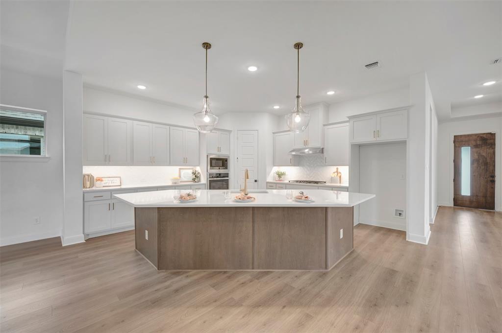 2090 Spotted Fawn Drive Property Photo 16