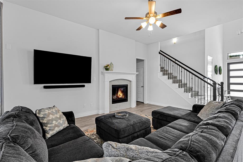 8517 Lake Arrowhead Trail Property Photo 6