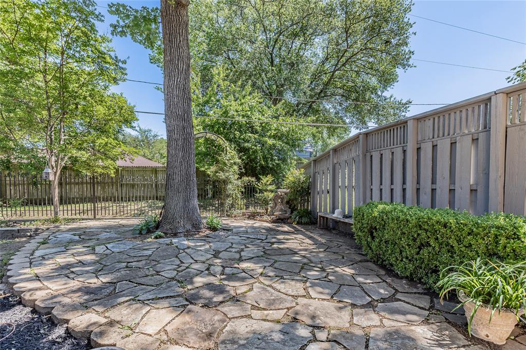 1814 Oak Creek Drive Property Photo 33