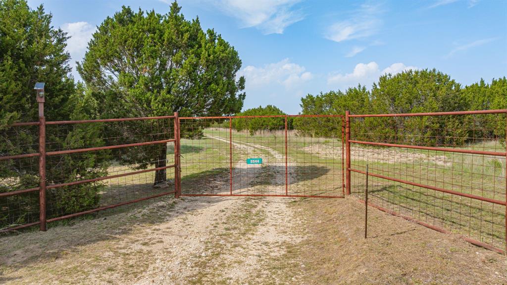 5544 Fm 927 Property Photo 3
