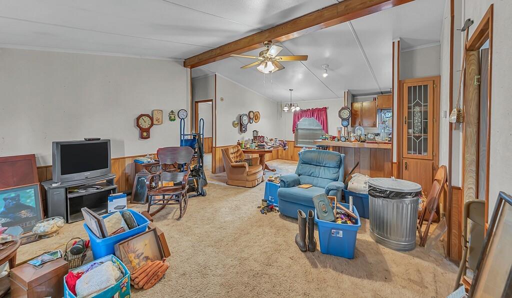 271 County Road 3440 Property Photo 7