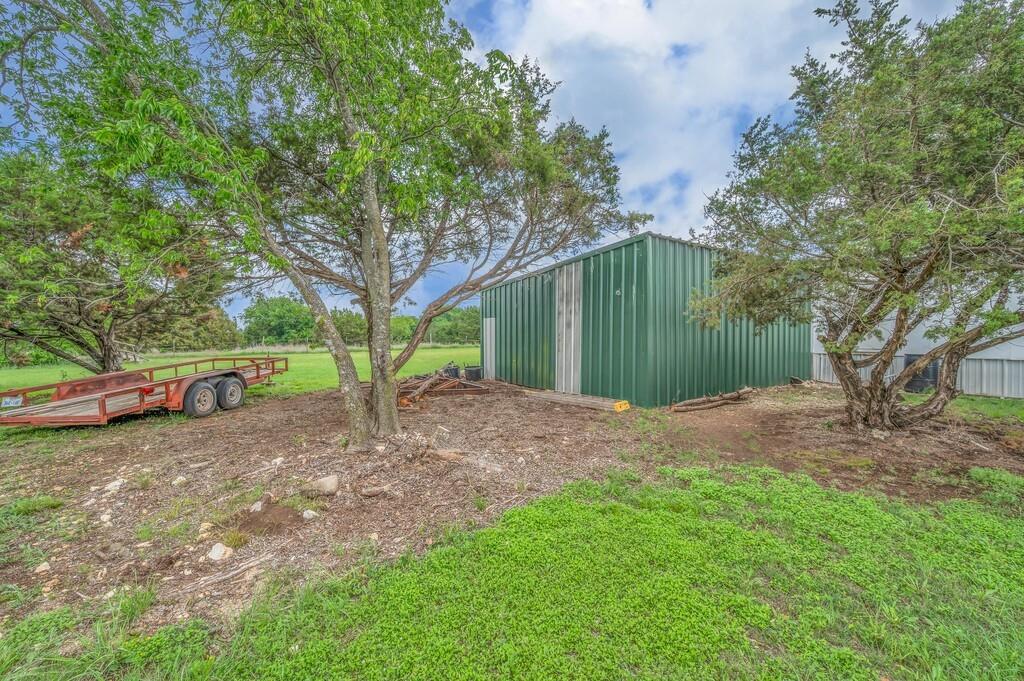 271 County Road 3440 Property Photo 18