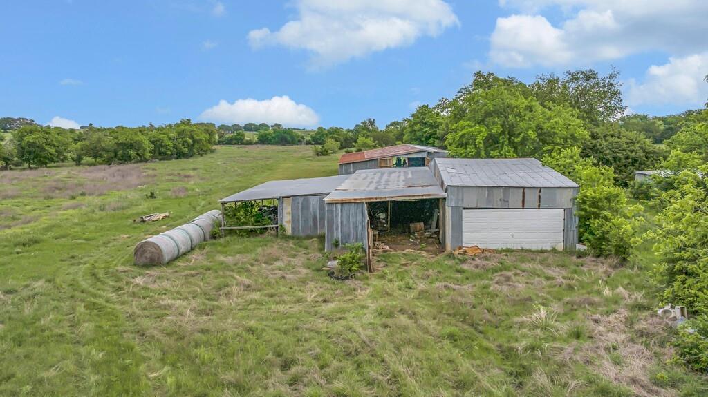 271 County Road 3440 Property Photo 25