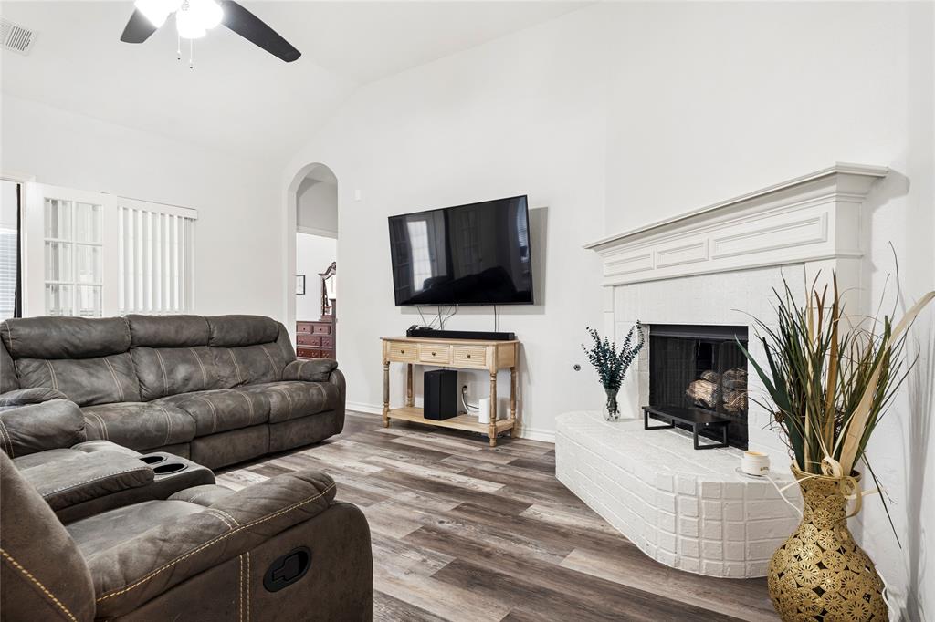 1534 Vista Ridge Drive Property Photo 25