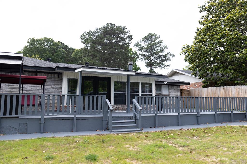 9213 Scotch Pine Drive Property Photo 3