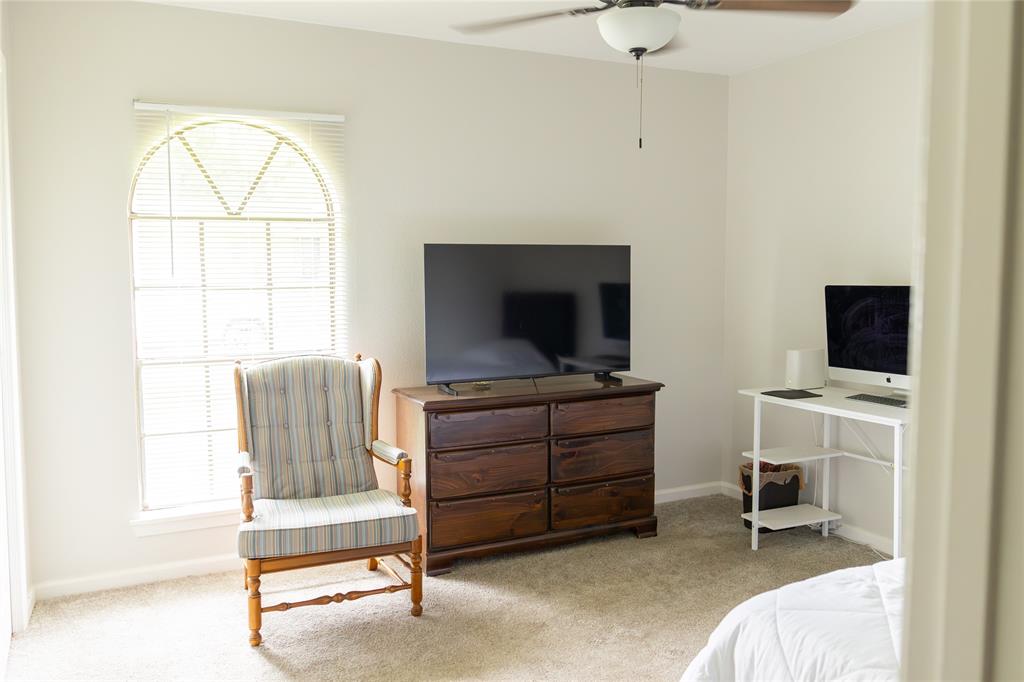 9213 Scotch Pine Drive Property Photo 23